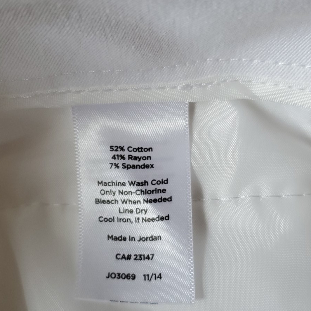 Talbots Signature Capri Pants - Picture 6 of 6